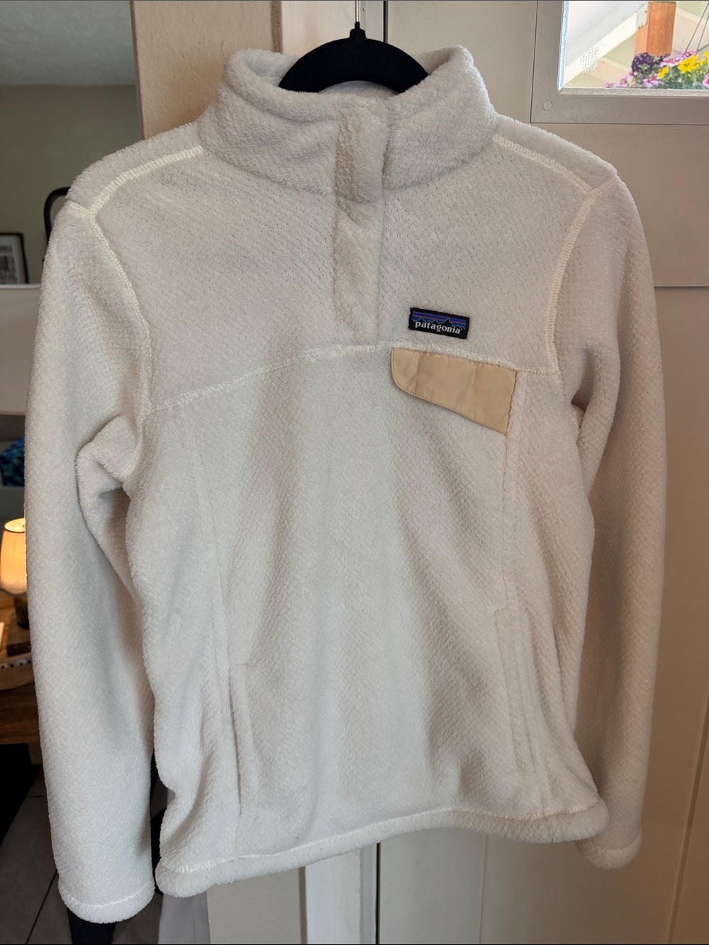 Women’s Patagonia Cream-White Fleece Quarter-Zip Pullover